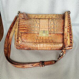 Brahmin Cross-Body Purse/ Embossed Leather Shoulder Bag